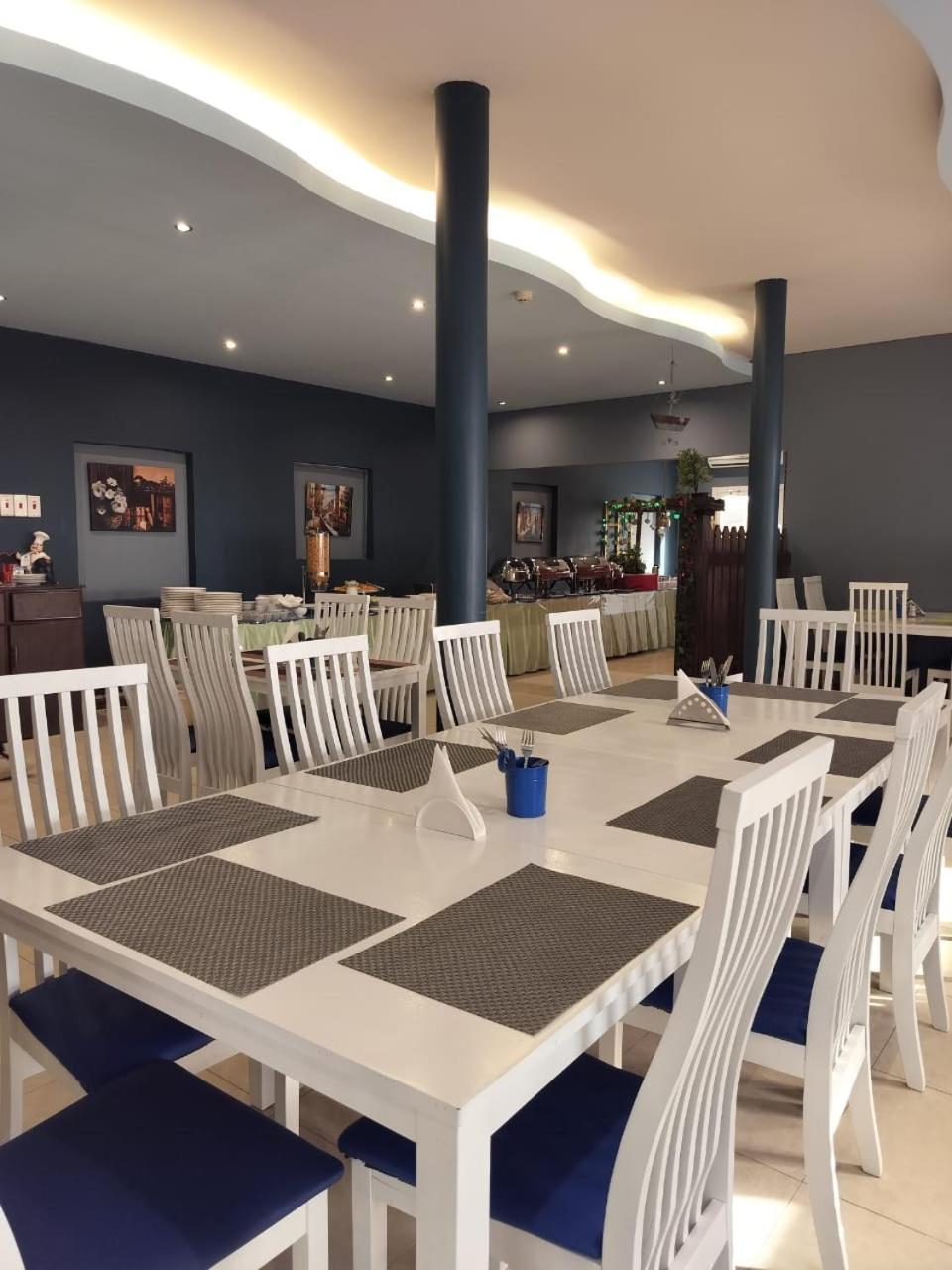 Al-Ashkhara Beach Resort منتجع شاطئ الأشخرة الشرقية المظهر الخارجي الصورة