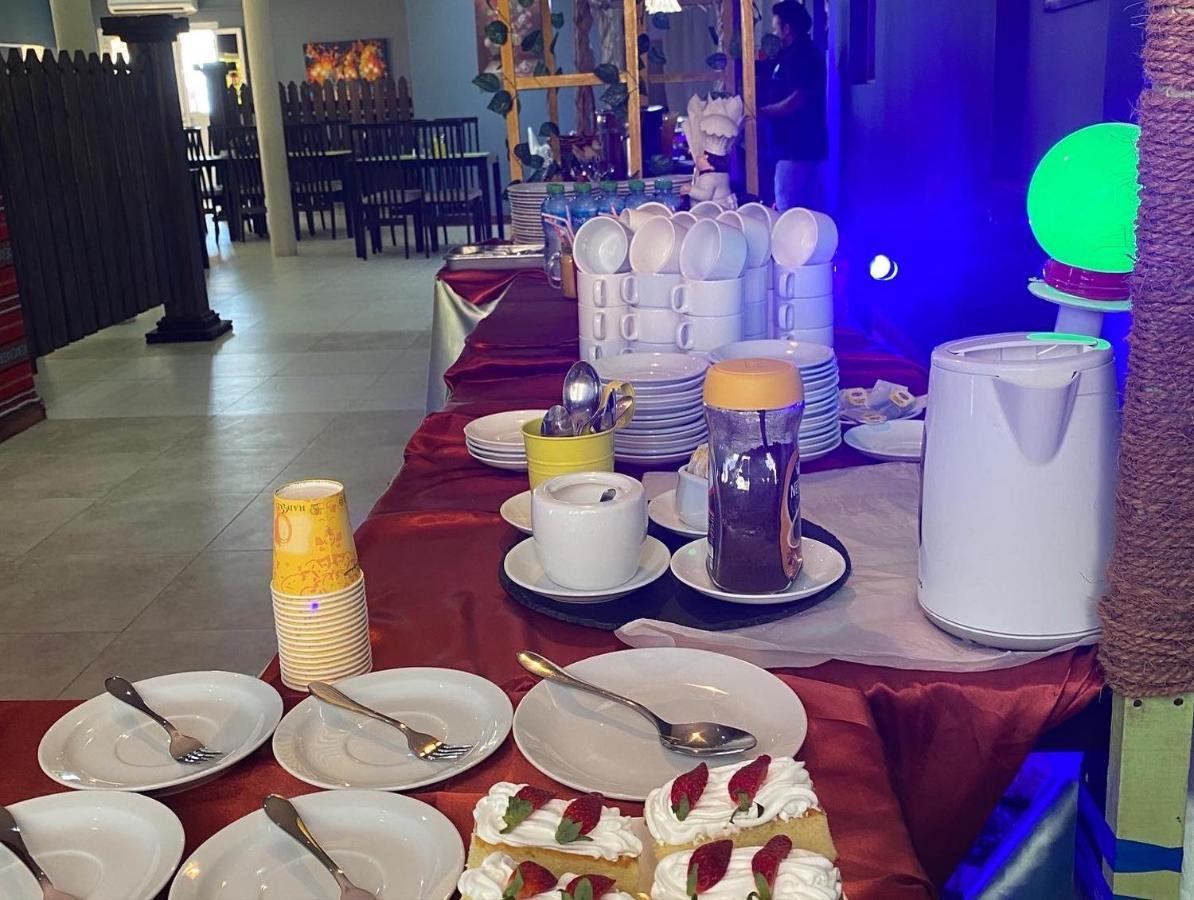 Al-Ashkhara Beach Resort منتجع شاطئ الأشخرة الشرقية المظهر الخارجي الصورة